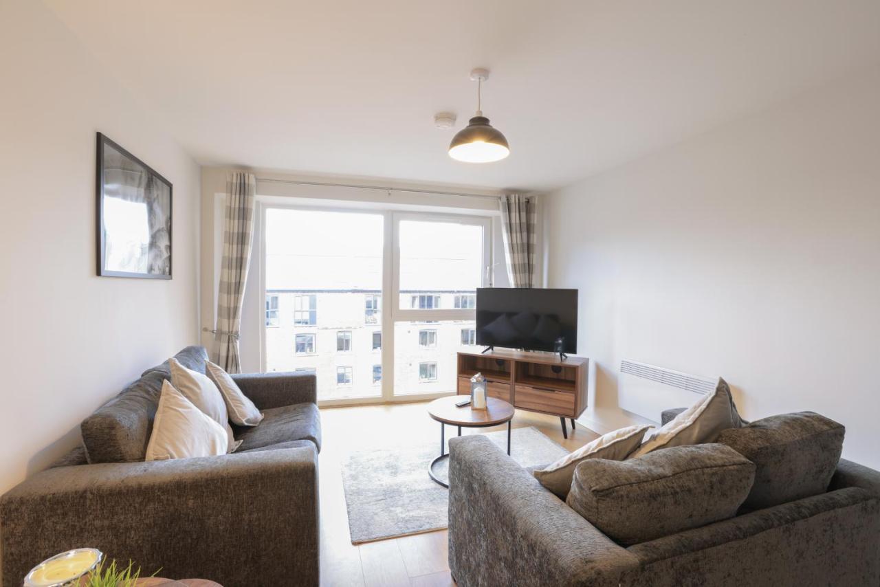 Southbank Leeds Apartment. New! With Free Parking Bagian luar foto